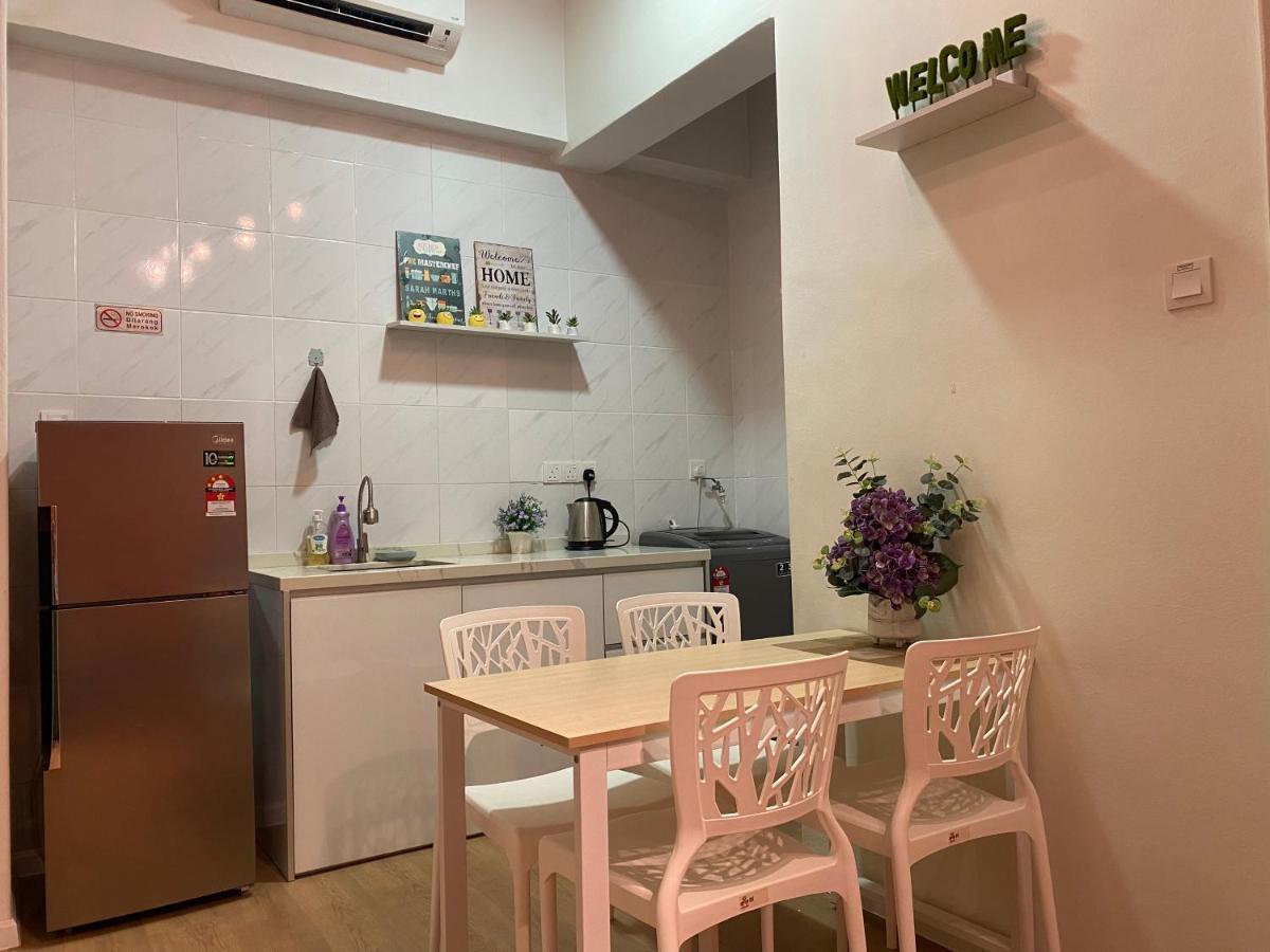 Malacca Lovely 1-Bedroom Condo With Facilities מראה חיצוני תמונה